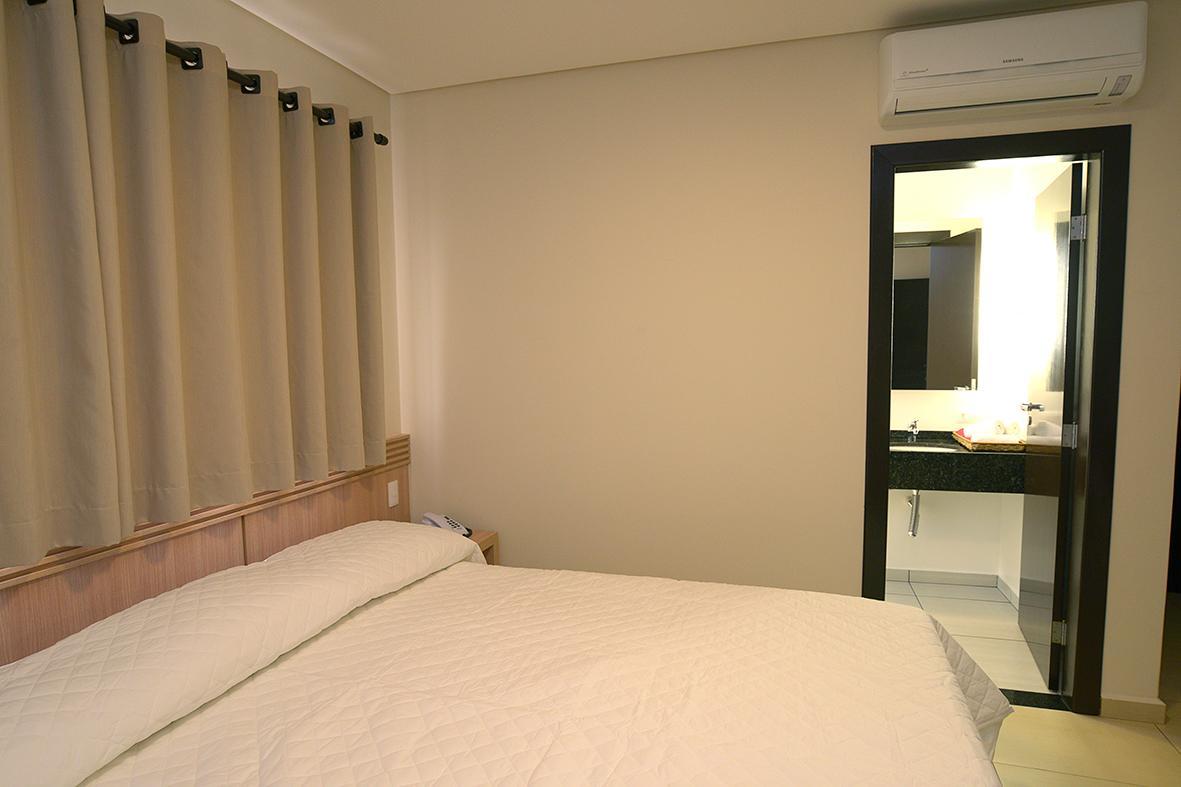 Hotel Portal Carlopolis Bagian luar foto